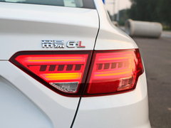 2017款 1.3T 自动尊贵型