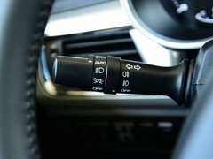 2017款 1.3T 自动尊贵型