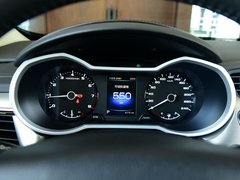 2017款 1.3T 自动尊贵型