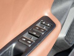 2017款 1.3T 自動(dòng)尊貴型