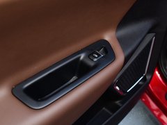 2017款 1.3T 自动尊贵型