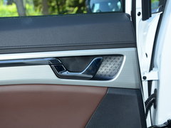 2017款 1.3T 自动旗舰型