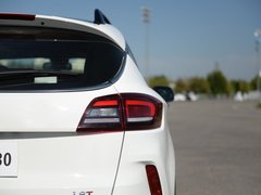 2017款 1.8T 自动运动型