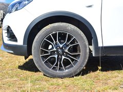 2016款 1.5T CVT尊贵型