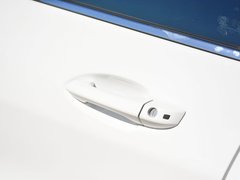 2016款 1.5T CVT尊贵型