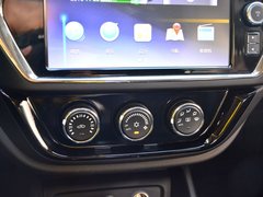 2016款 1.5T CVT尊贵型