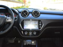 2016款 1.5T CVT尊贵型