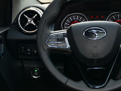 2016款 1.5L 手动旗舰型