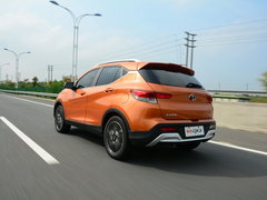 2016款 1.5L 手动旗舰型