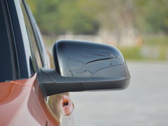2016款 1.5L 手动旗舰型