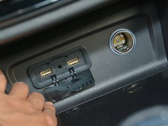 2016款 1.5L 手动旗舰型