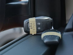 2016款 1.5L 手动旗舰型