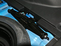 2016款 1.5L 手动尊贵型