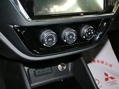 2016款 1.5L 手动尊贵型