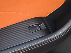 2016款 1.5L 手动尊贵型