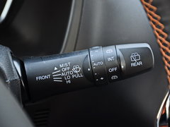 2016款 1.5L 手动尊贵型