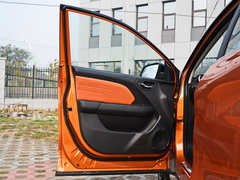 2016款 1.5L 手动尊贵型