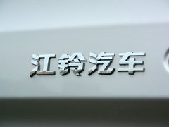 2017款  2.0T柴油多功能商用车短轴低顶国IV