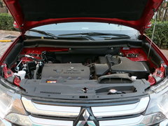 2016款 2.4L 四驱精英版5座