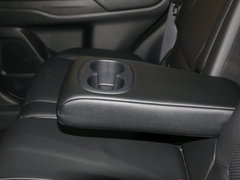 2016款 2.4L 四驱精英版5座