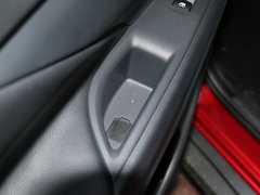 2016款 2.4L 四驱精英版5座