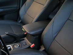 2016款 2.4L 四驱精英版5座