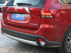 2016款 2.4L 四驱精英版5座