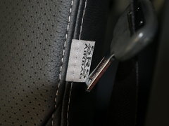 2016款 2.4L 四驱精英版5座