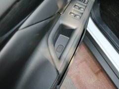 2016款 2.4L 四驱精英版5座