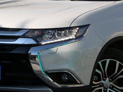 2016款 2.4L 四驱精英版5座
