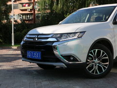 2016款 2.4L 四驱精英版5座