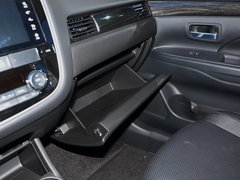 2016款 2.4L 四驱精英版5座