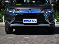 2016款 2.4L 四驱精英版5座