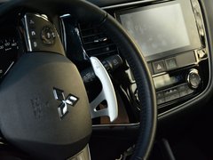 2016款 2.4L 四驱精英版5座