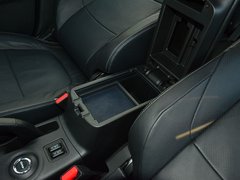 2016款 2.4L 四驱精英版5座