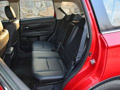 2016款 2.4L 四驱精英版5座