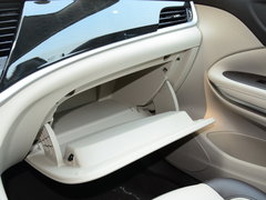 2017款 三厢 15S自动领先型