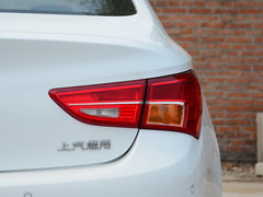 2017款 三厢 15S自动领先型