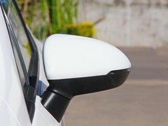 2017款 三厢 15S手动领先型