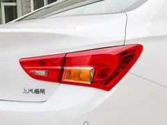 2017款 三厢 15S自动进取型