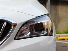 2017款 三厢 15S手动进取型