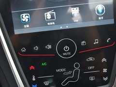 2017款 1.6L 自动豪华型