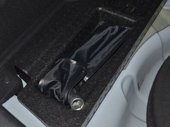 2017款 1.6L 自动豪华型