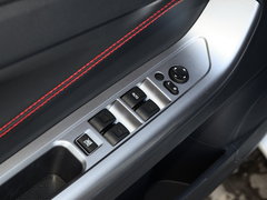 2017款 1.6L 手動(dòng)豪華型