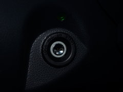 2017款 1.6L 手动豪华型