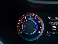 2017款 1.6L 手动豪华型