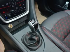 2017款 1.6L 手动豪华型