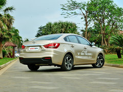 2017款 1.6L 手动豪华型