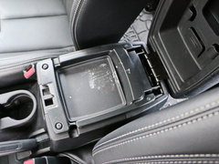 2016款 3.0L Sahara 四门版