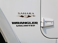 2016款 3.0L Sahara 四门版